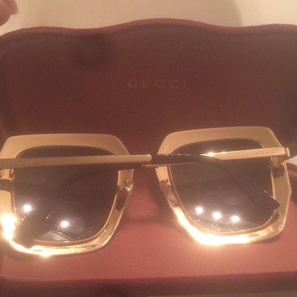 Gucci sunglasses - Picture 2 of 2
